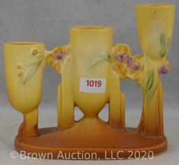 Rv Ixia 1128 triple candleholder, yellow