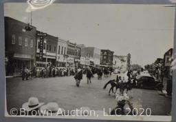 (7) Old photos - western parade scenes