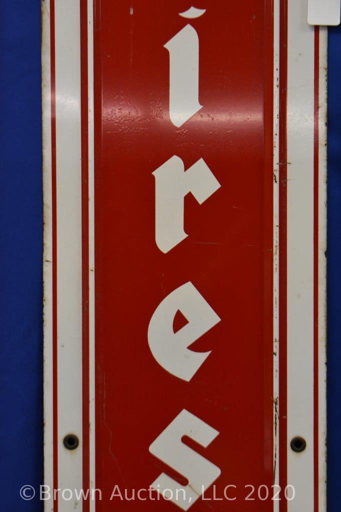 Firestone SST vertical sign