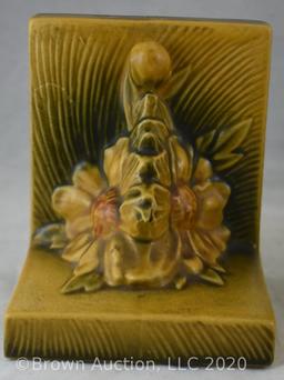 Pr. Roseville Peony #11 bookends, yellow