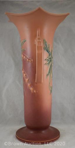 Roseville Bleeding Heart 977-18" vase, pink