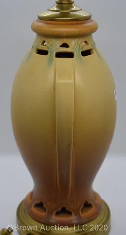 Roseville Ferella Factory lamp, yellow/tan