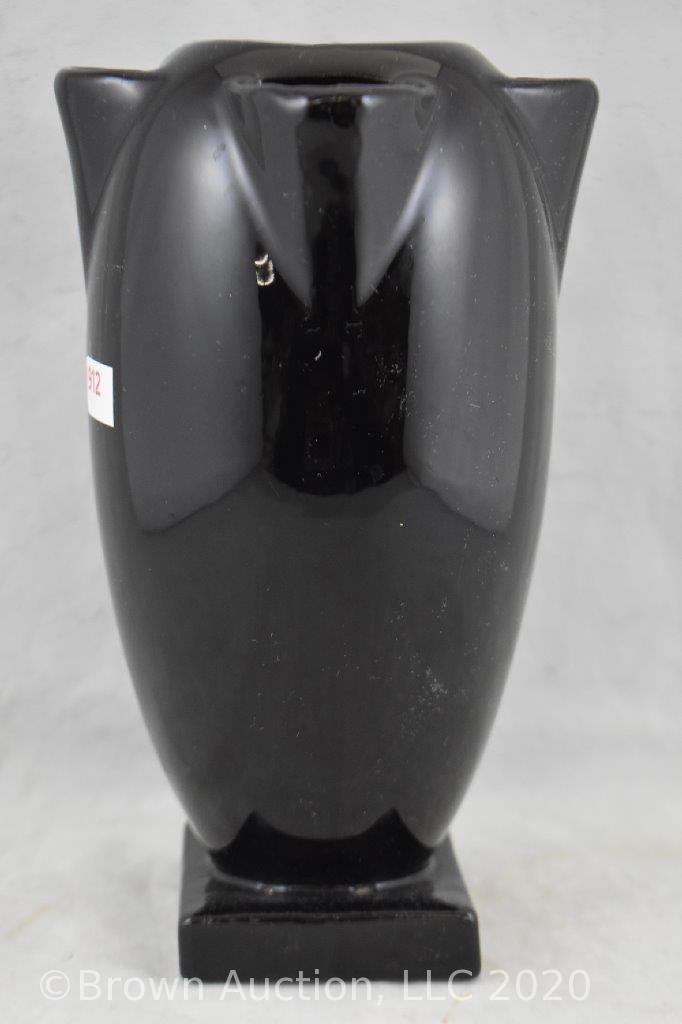 Monmouth Pottery Art Deco 8" strawberry vase, black