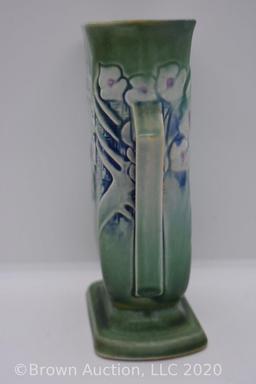 Roseville Clemana 123-7" pillow vase, green