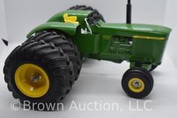 John Deere 5020 Diesel die-cast tractor, 1:16 scale