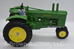 John Deere Model A die-cast tractor, 1:16 scale