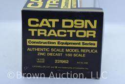 Cat D9N Dozer Tractor die-cast model, 1:50 scale