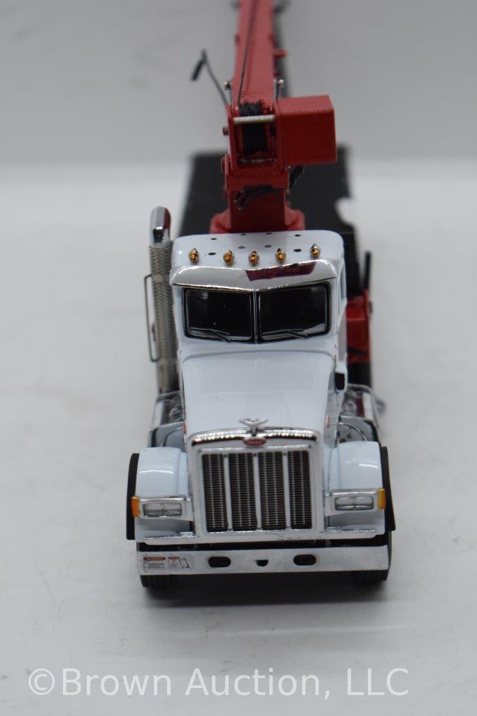 National Crane model 1300H Boom Truck die-cast model, 1:50 scale