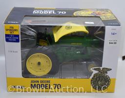 John Deere 70 w/ umbrella die-cast tractor, 1:16 scale