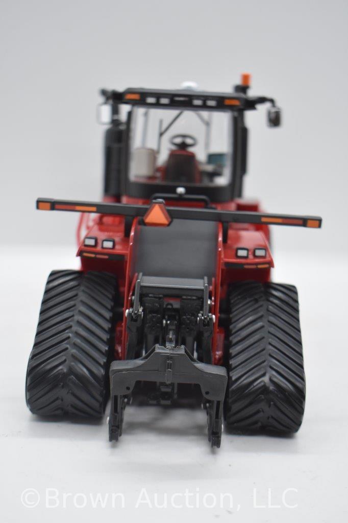 Case IH Steiger 620 Quatrac 4WD die-cast tractor, 1:32 scale