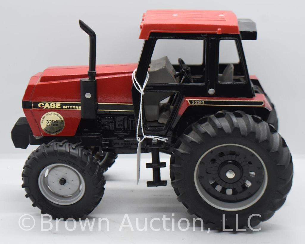 Case IH 3294 die-cast tractor, 1:16 scale