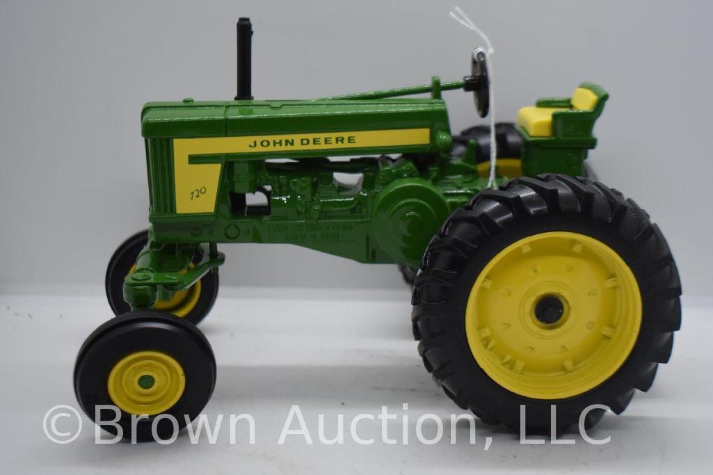 John Deere 720 Hi-Crop die-cast tractor, 1:16 scale