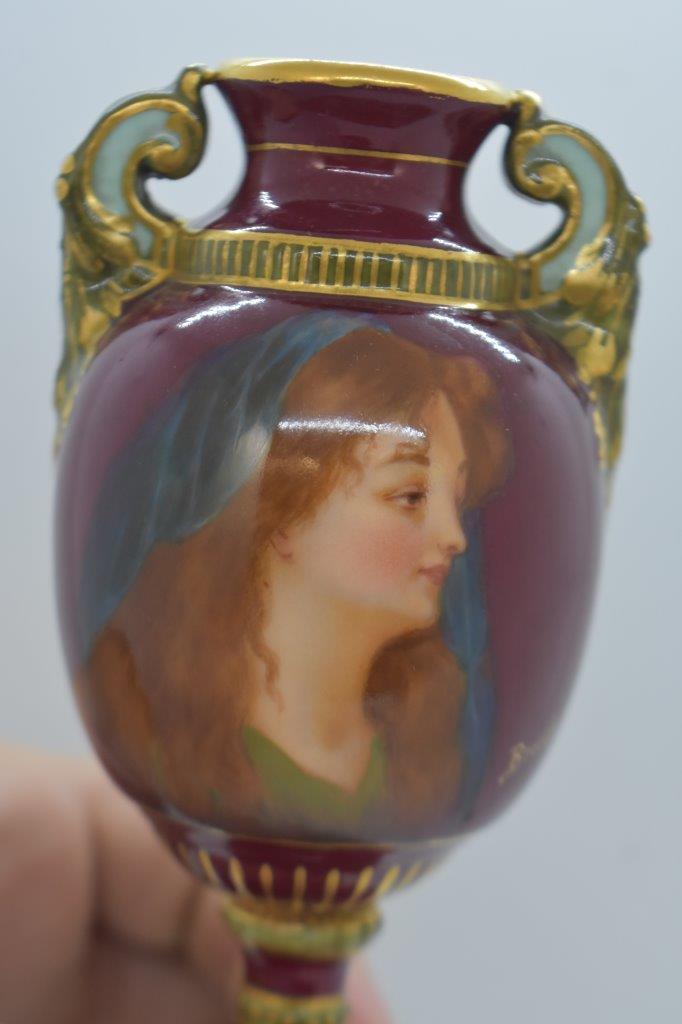 Mrkd. Royal Vienna beehive 6.5" portrait urn