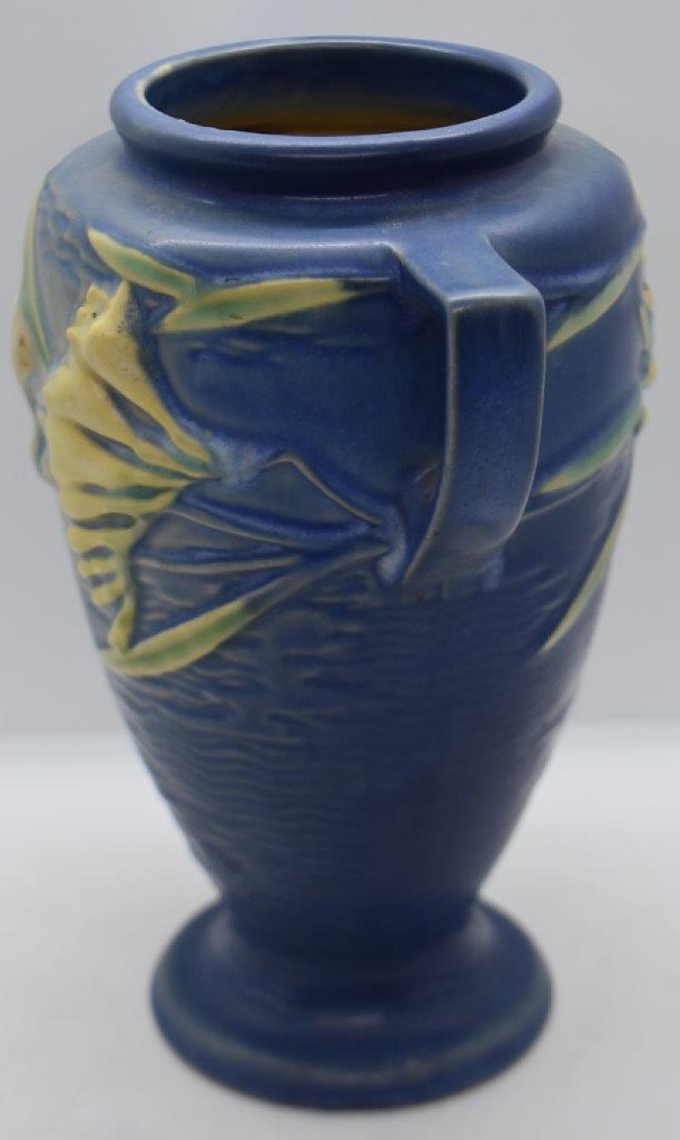 Roseville Freesia 121-8" vase, blue