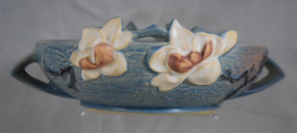 Roseville Magnolia 448-8" bowl, blue