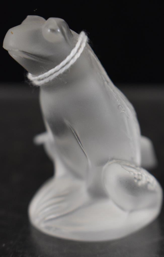 Mrkd. Lalique crystal 2"h frog