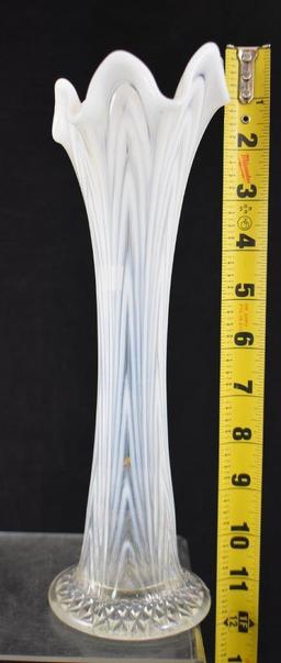 Fenton Pulled Loop Carnival 11" white vase