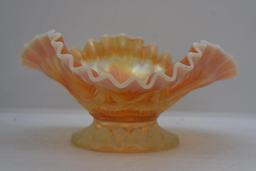 Carnival Ski Star/Compass dome-ftd. bowl, peach opal.