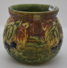 Roseville Blackberry 567-4" vase