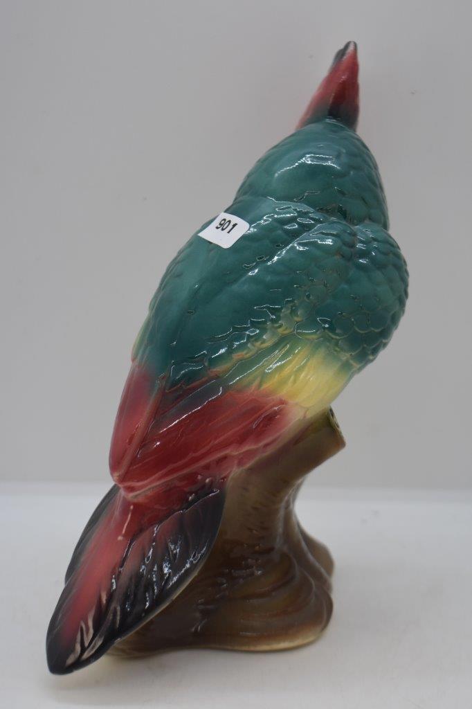 Royal Copley 8" Cockatoo figurine