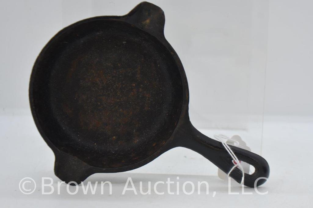 (4) Cast Iron skillet ashtrays