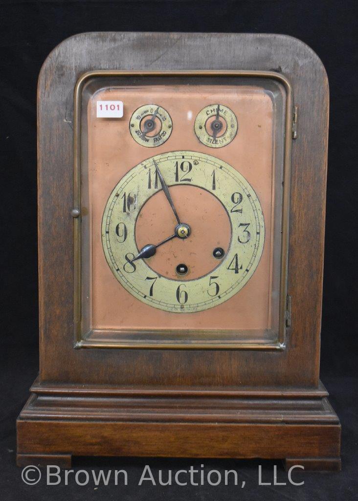 Gustav Becker wooden mantel clock, movement stamped Medaille D'Or