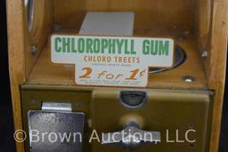 "Baby Grand" Chlorophyll Gum gumball vending machine