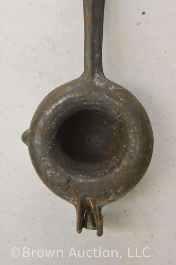 (4) Cast Iron lemon squeezers