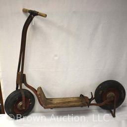 Vintage push/kick toy scooter