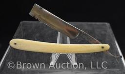 Lion Brand #601 (Germany) straight razor w/box