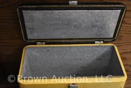 Vintage Vagabond metal ice chest/cooler