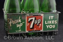 Vintage 7 Up metal bottle carrier with (6) bottles w/caps