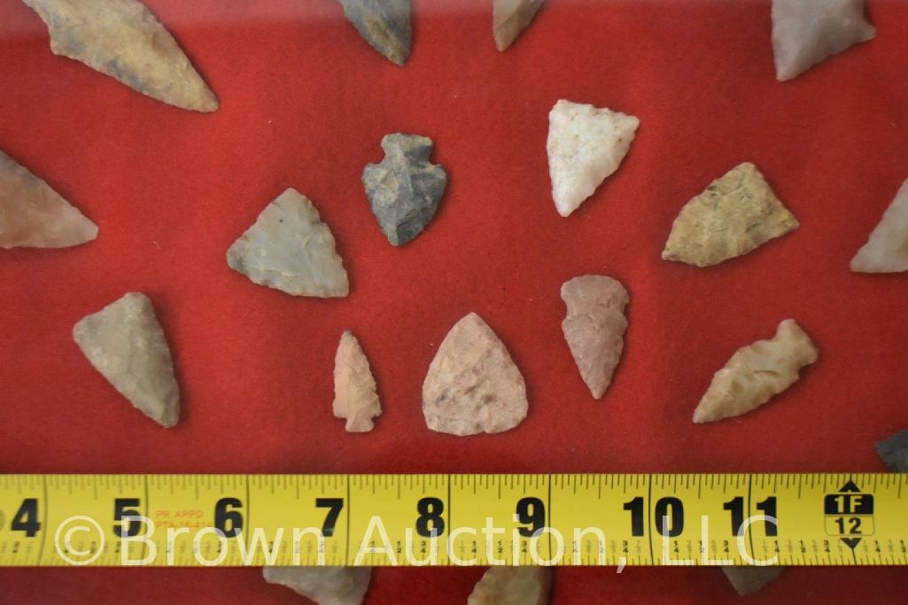 (25) Arrowheads, sizes ranging from 1-3"4