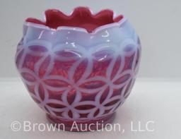 Fenton Cranberry opalescent Double Wedding Ring rose bowl