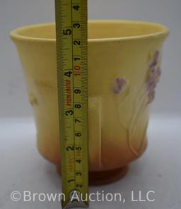 Roseville Ixia 640-4" jardiniere, yellow