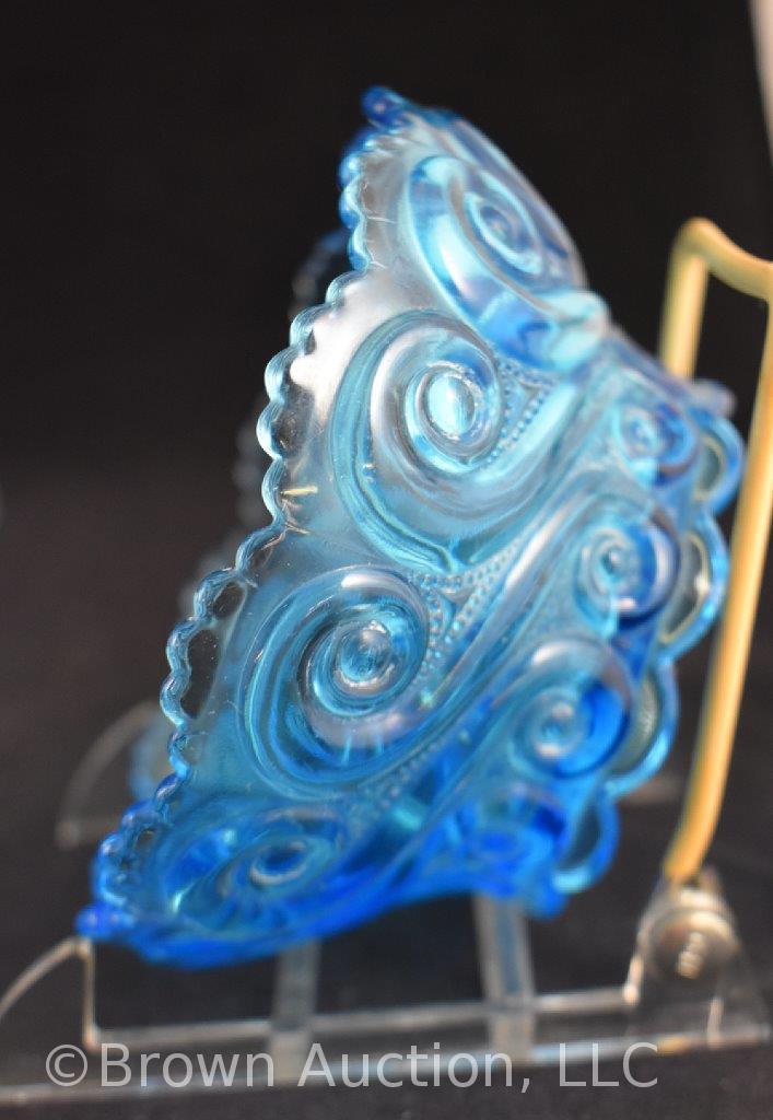 Dugan-Diamond Glass Co. S-Repeat blue 5 pc. Berry set