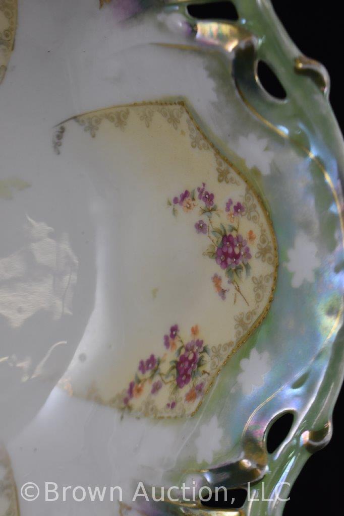 Unm. R.S. Prussia 10.5"d bowl, unusual border mold