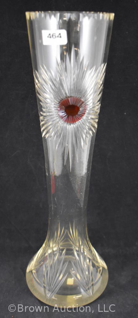 Crystal 14" vase with red center starburst design