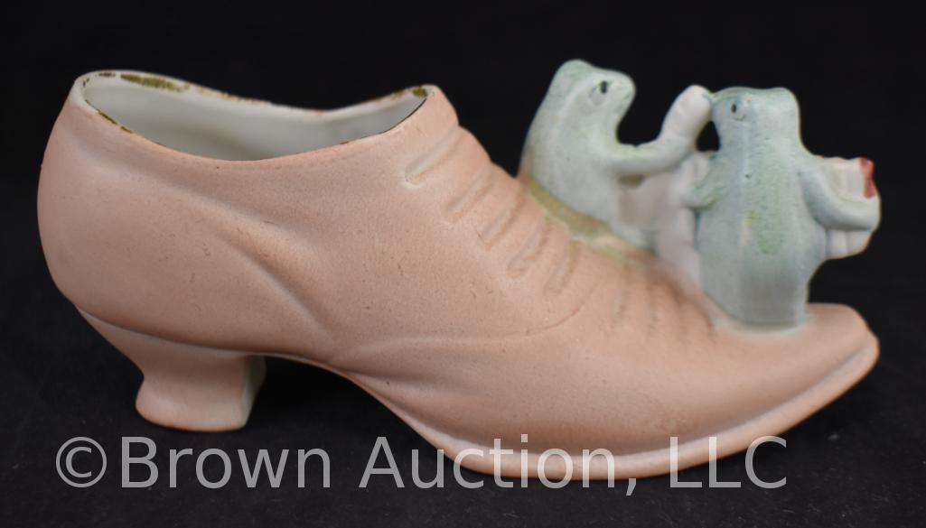 (3) Novelty porcelain shoe planters and (1) figurine`