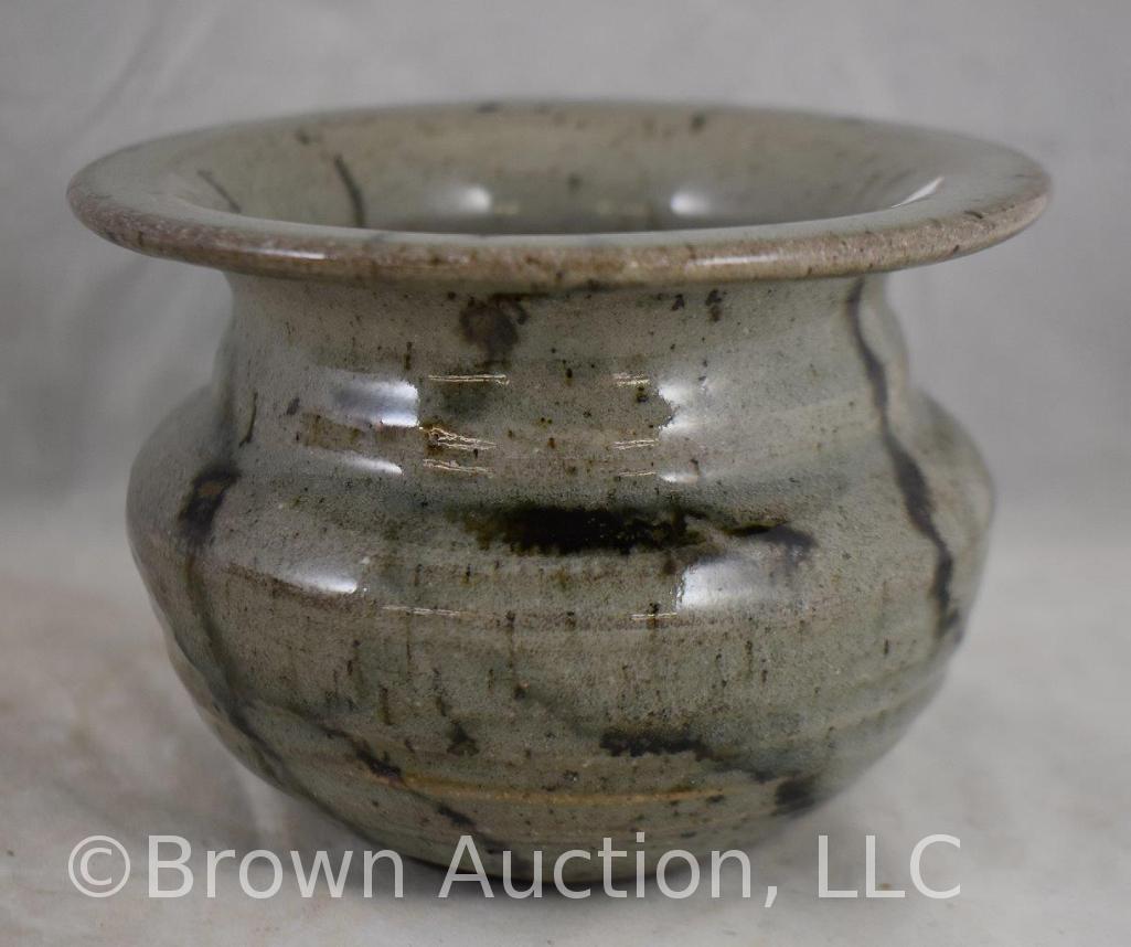 (2) Pottery spittoon/cuspidors