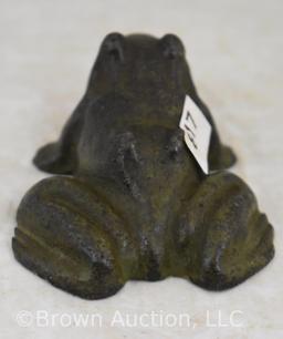 Beard Foundry and Machine Works frog paperweight