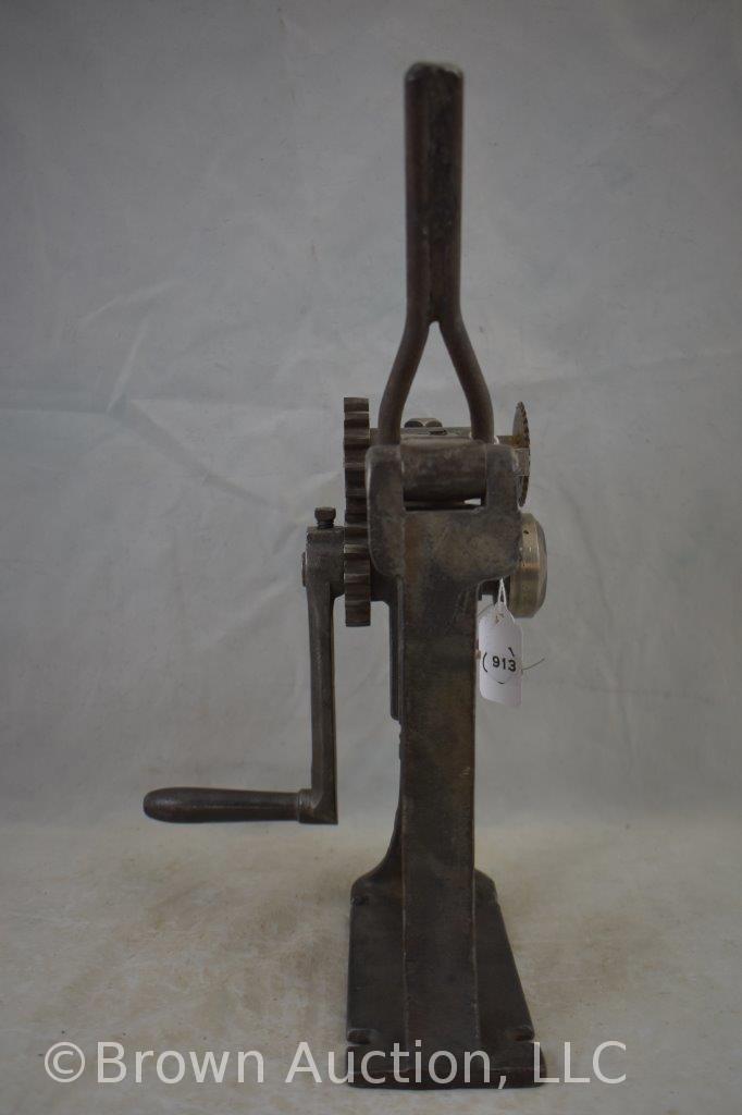 Cast Iron Progressive Shoe Machinery Co. X235 leather tool