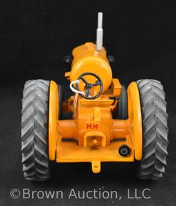 Minneapolis-Moline "G" lp-gas die-cast metal tractor