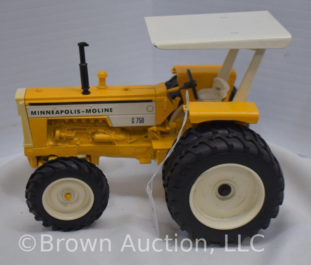 Minneapolis-Moline G750 die-cast metal tractor