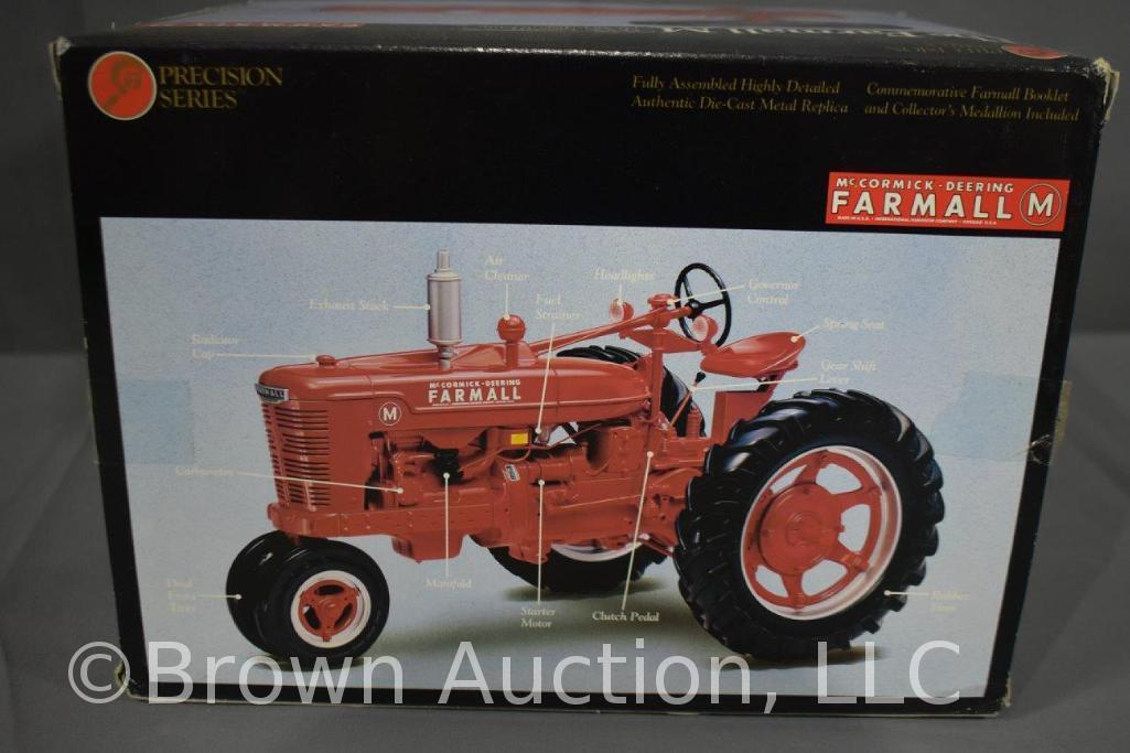 Farmall M diecast precision series tractor