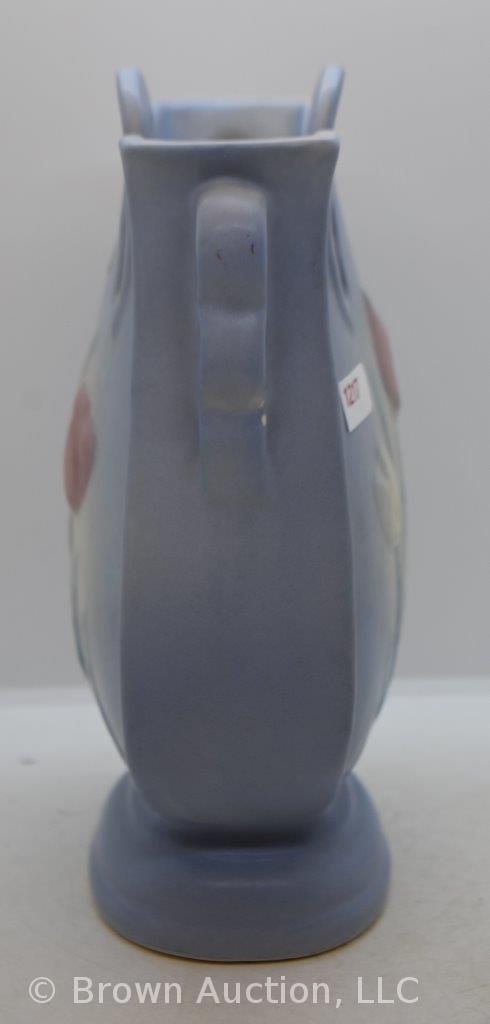 Hull Tulip 101-33-9" vase, blue