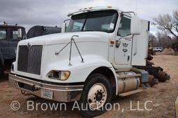 2004 International 9400i semi - PARTS ONLY