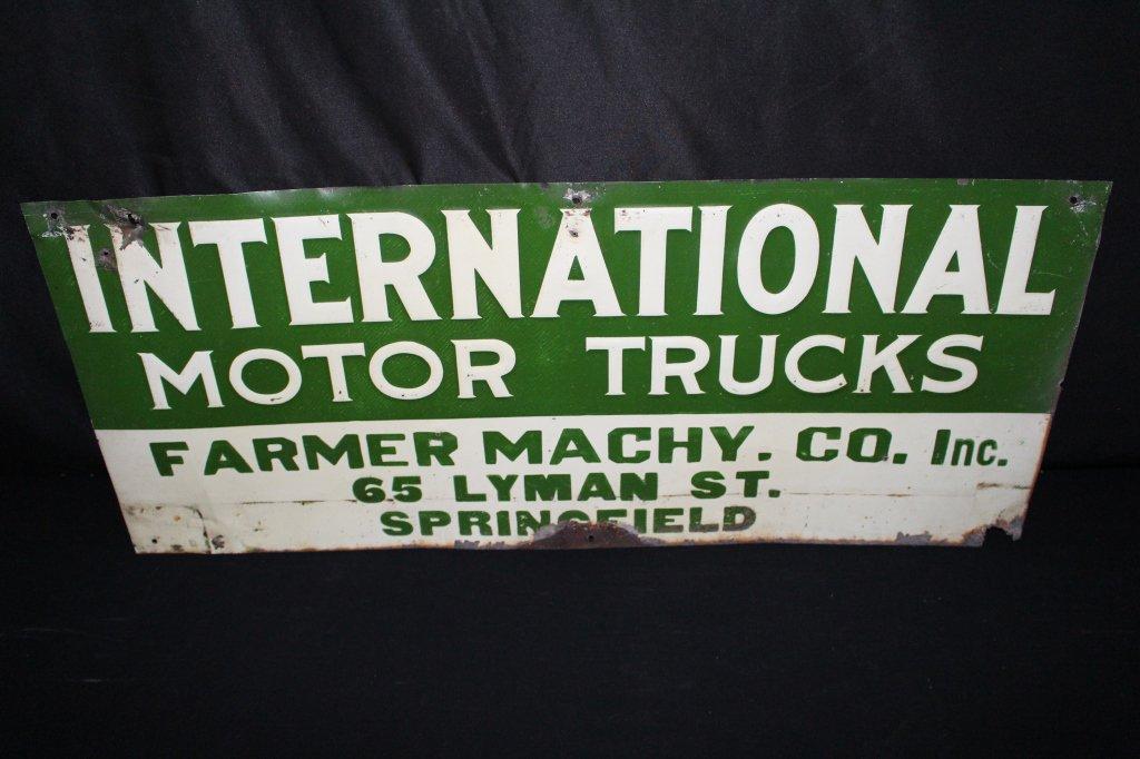 INTERNATIONAL HARVESTER MOTOR TRUCKS TIN SIGN