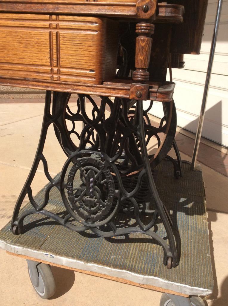 1900s Vintage Singer No 27-4 treadle sewing machine with manuals & attachments