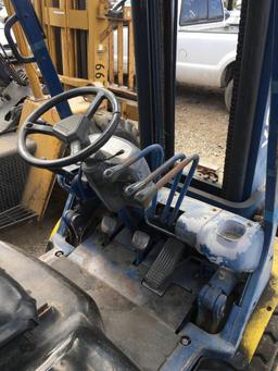 Komatsu 5000lb. Forklift Works, Runs on Propane